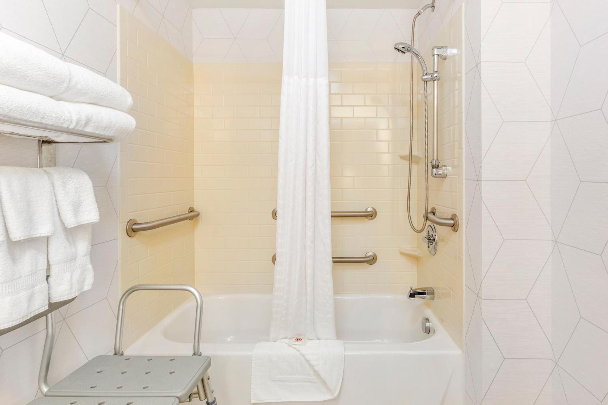 Comfort Suites Whitsett - Greensboro East Bagian luar foto